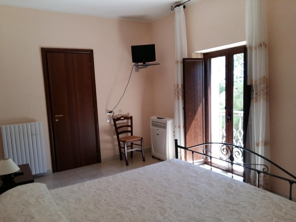 La Mortella Agriturismo Rotondella Zimmer foto